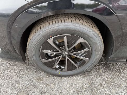 New 2026 Lexus RZ 450e Premium image 7