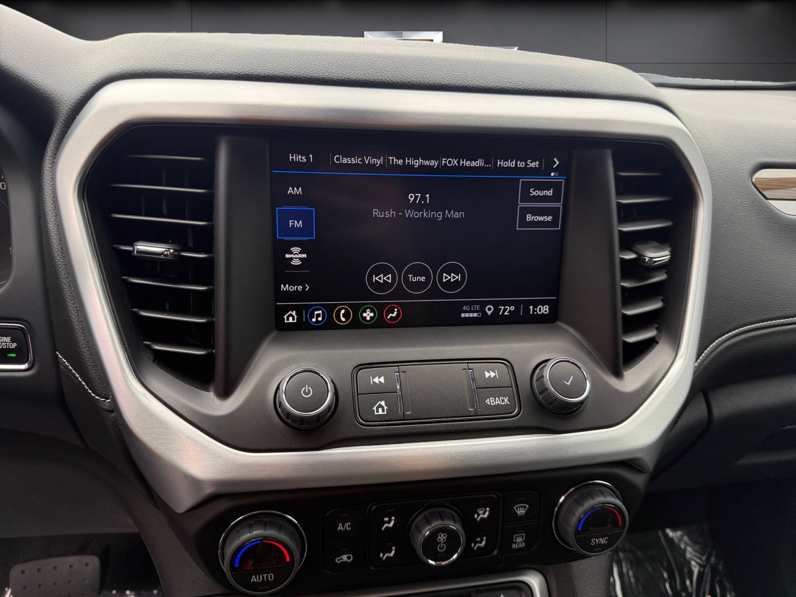 Used 2023 GMC Acadia SLE AWD/4WD image 27