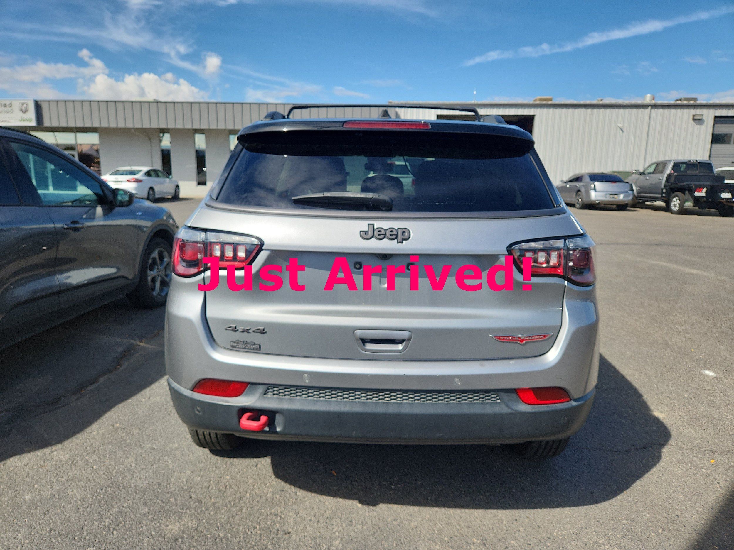 Used 2021 Jeep Compass Trailhawk w/ Convenience Group AWD/4WD image 5
