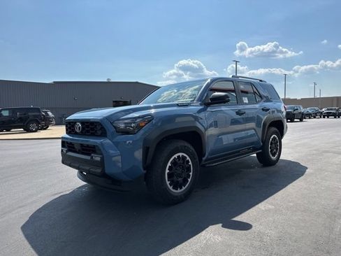 New 2026 Toyota 4Runner TRD Off-Road Premium AWD/4WD image 3