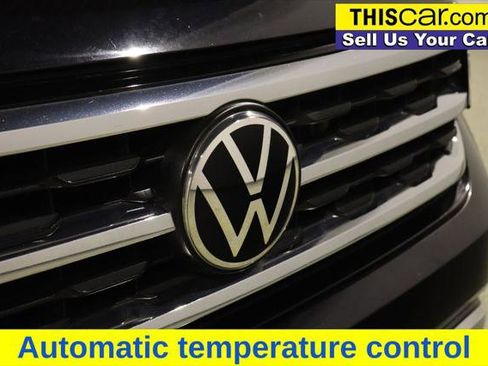 Used 2022 Volkswagen Atlas Cross Sport SE image 10