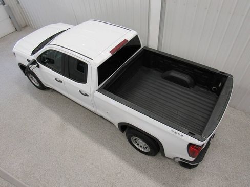Used 2023 GMC Sierra 1500 Pro w/ Pro Value Package AWD/4WD image 6