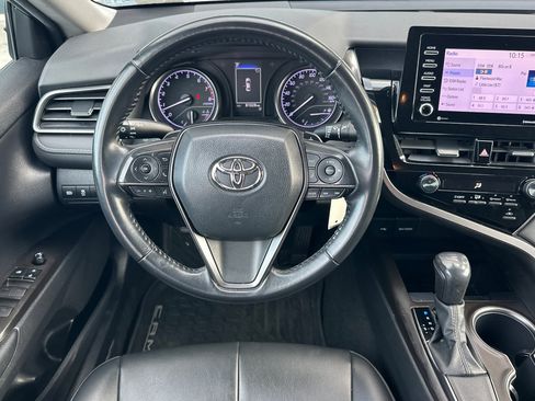 Certified 2021 Toyota Camry SE image 14