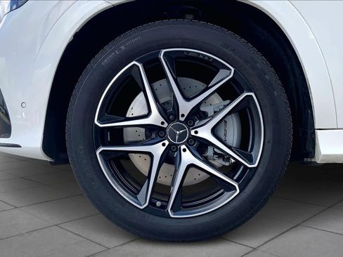 Used 2025 Mercedes-Benz GLE 53 AMG 4MATIC Coupe image 11