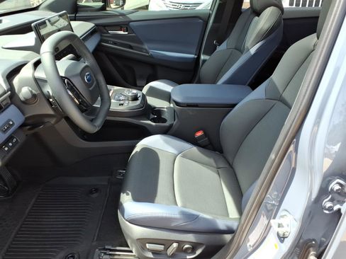 Used 2026 Subaru Solterra AWD/4WD image 18