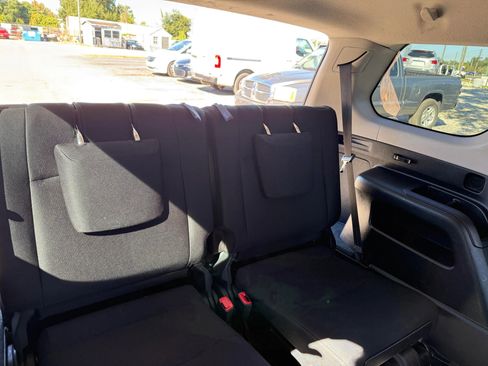Used 2012 Toyota 4Runner SR5 AWD/4WD image 32