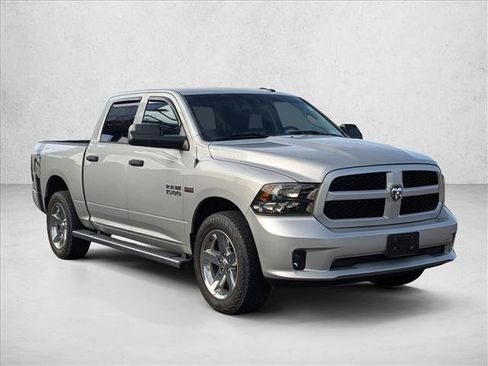 Used 2016 RAM 1500 Express image 3