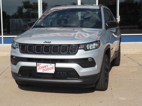 New 2026 Jeep Compass Latitude w/ Quick Order Package 29K image 3