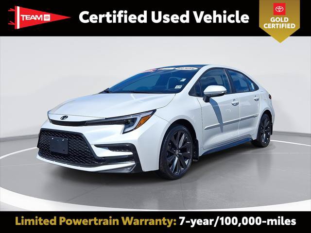 Certified 2025 Toyota Corolla XSE FWD image 1