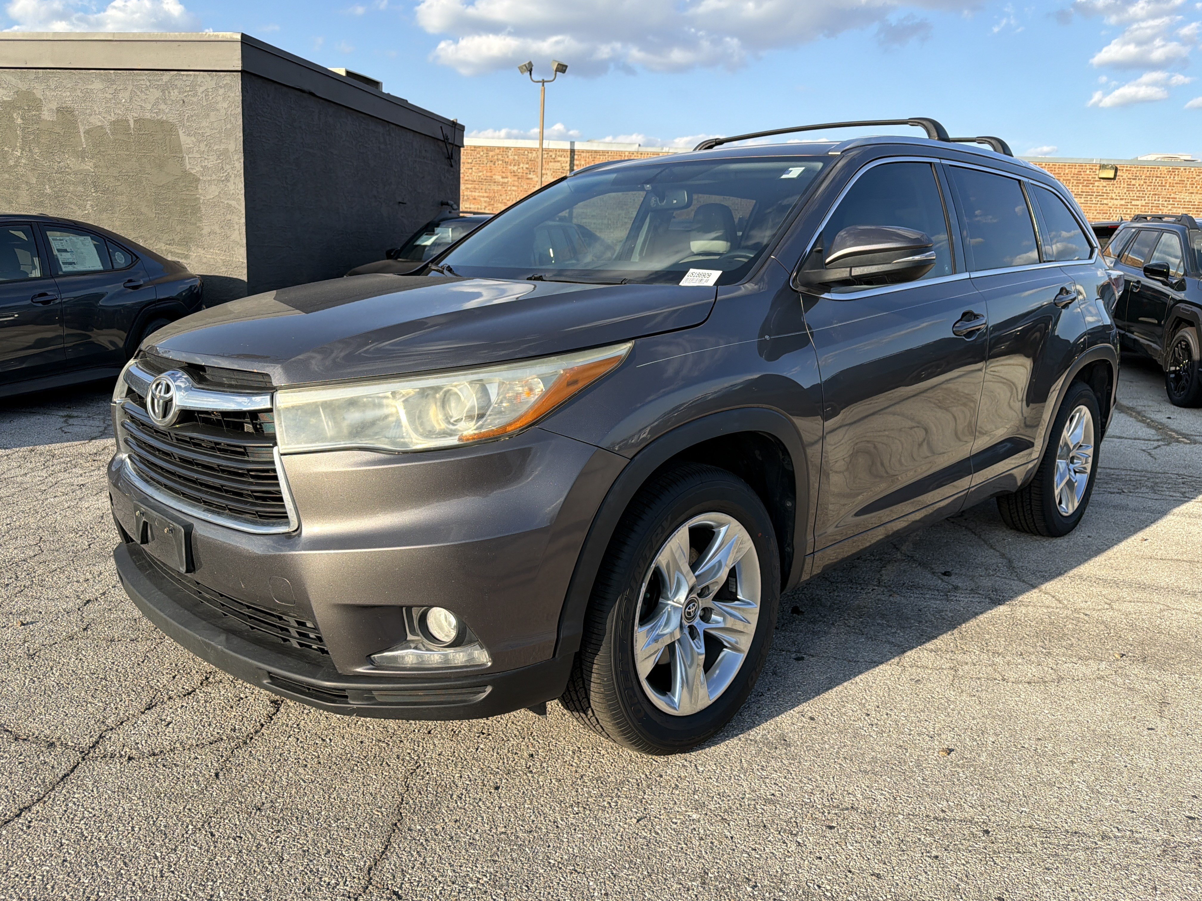 Used 2016 Toyota Highlander Limited FWD image 7