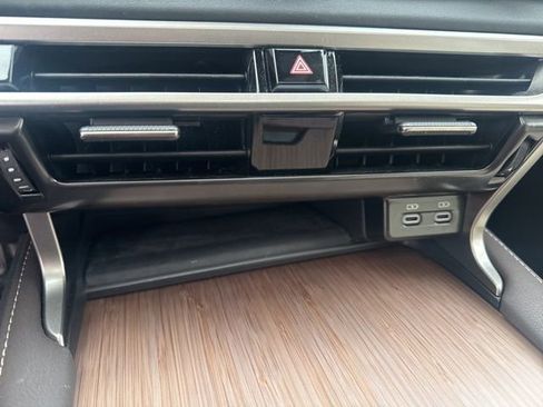 Used 2024 Lexus RX 350h image 13