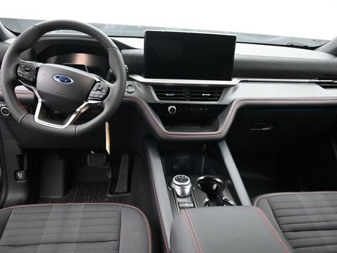 New 2026 Ford Explorer ST-Line w/ ST-Line Street Pack image 10