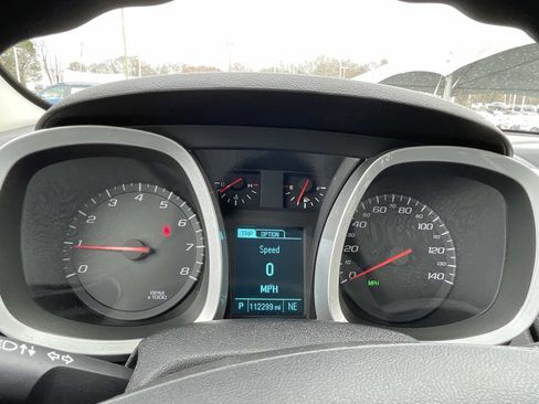 Used 2017 Chevrolet Equinox LS image 20