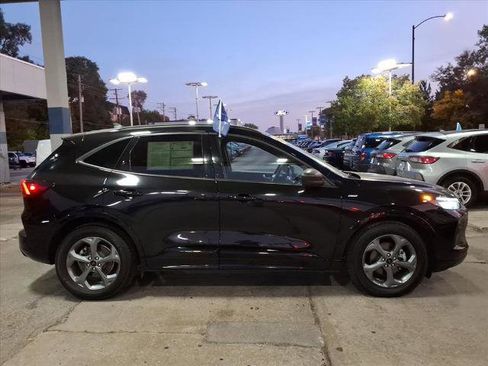 Certified 2023 Ford Escape ST-Line image 2