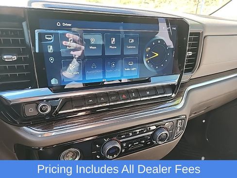 Used 2024 Chevrolet Silverado 1500 LT AWD/4WD image 8