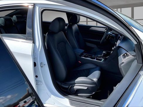 Used 2019 Hyundai Sonata Sport image 7