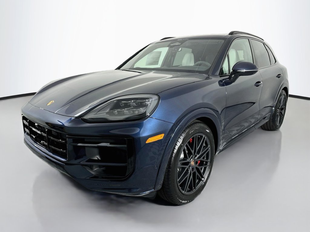 New 2026 Porsche Cayenne GTS AWD/4WD 360° Tour