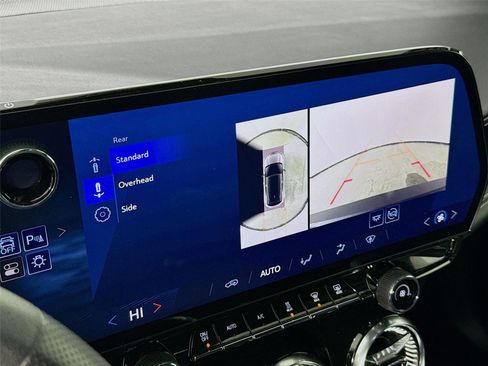 Used 2025 Chevrolet Blazer EV LT image 14