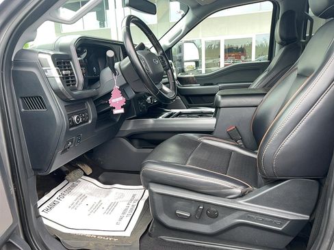 Used 2025 Ford F250 Lariat w/ FX4 Off-Road Package AWD/4WD image 12