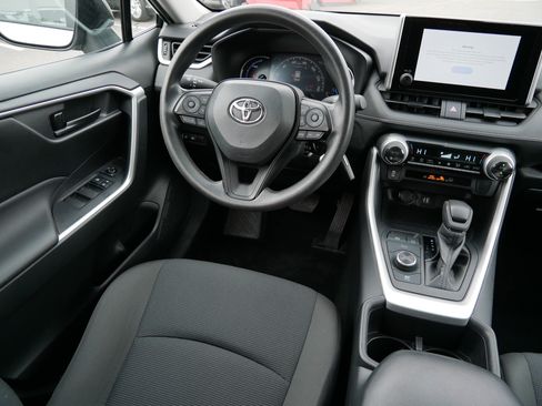 Certified 2024 Toyota RAV4 LE image 9