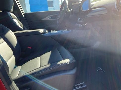 New 2026 Chevrolet Equinox EV LT image 16