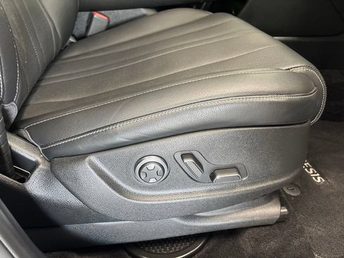 Used 2024 Genesis GV80 3.5T AWD/4WD image 14