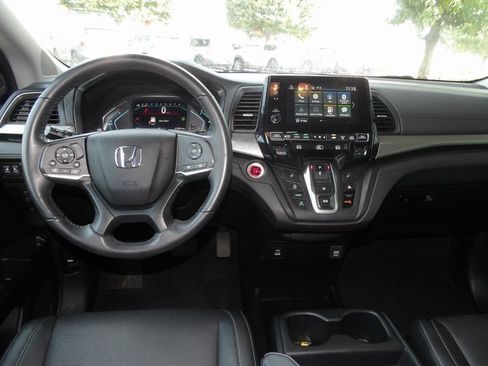 Used 2022 Honda Odyssey EX-L image 19