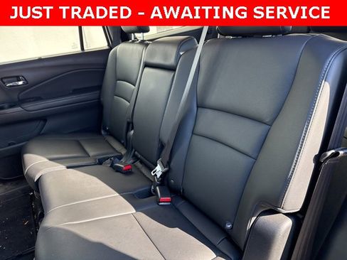Used 2022 Honda Pilot Special Edition image 11