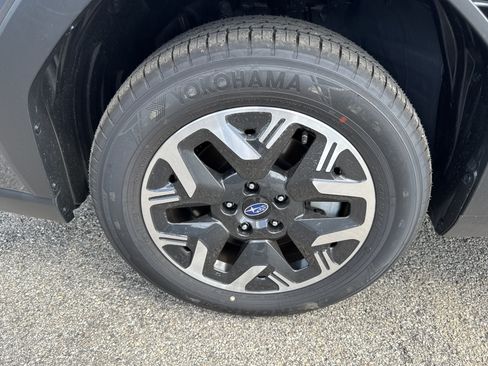 New 2026 Subaru Forester Premium AWD/4WD image 9