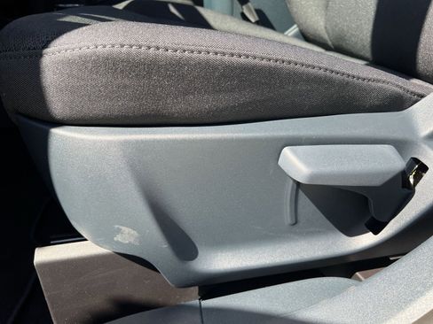 New 2026 Ford Maverick XL AWD/4WD image 14