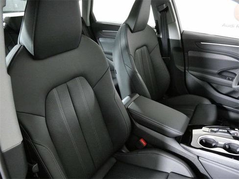 New 2026 Audi A6 Premium Plus image 12