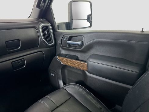 Used 2023 Chevrolet Silverado 3500 High Country image 23