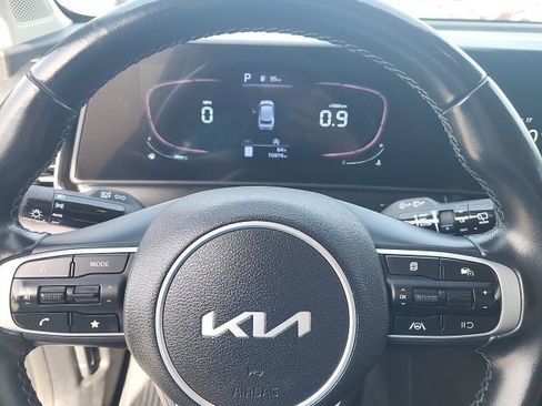 Used 2023 Kia Sportage EX FWD image 10