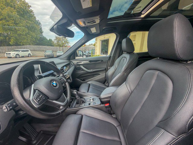 Used 2018 BMW X1 xDrive28i w/ Convenience Package AWD/4WD image 5
