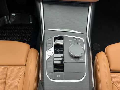 Used 2026 BMW 330i 330i w/ Premium Package image 11