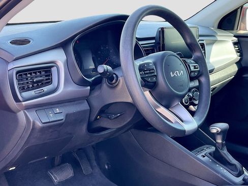 Used 2022 Kia Rio S FWD image 9