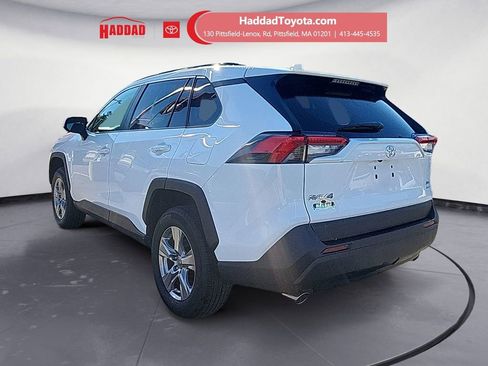 Used 2024 Toyota RAV4 XLE image 3
