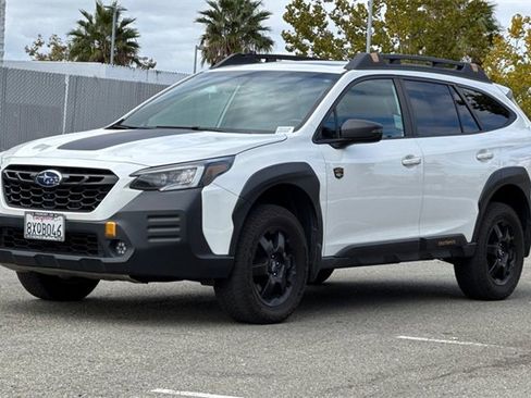 Used 2022 Subaru Outback Wilderness image 8
