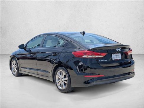 Used 2017 Hyundai Elantra Value Edition FWD image 8