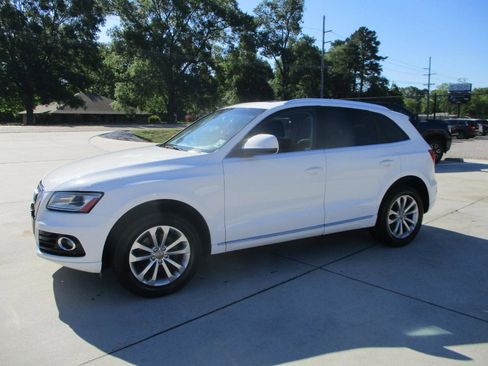 Used 2014 Audi Q5 2.0T Premium Plus w/ Premium Plus Package AWD/4WD image 6