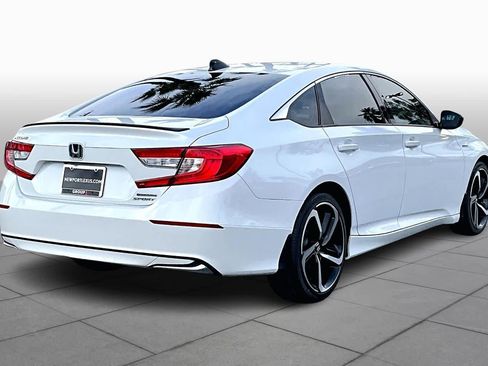 Used 2022 Honda Accord Sport image 12