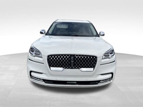 Used 2022 Lincoln Aviator Black Label w/ Dynamic Handling Package AWD/4WD image 3