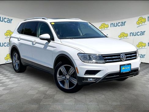 Used 2020 Volkswagen Tiguan SEL AWD/4WD image 1