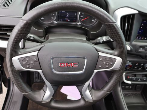 Used 2022 GMC Terrain SLE w/ Driver Convenience Package FWD image 34