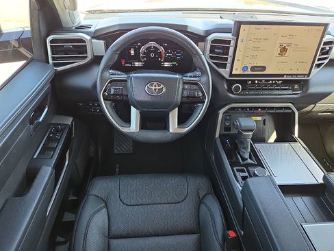 Used 2024 Toyota Sequoia Limited image 13