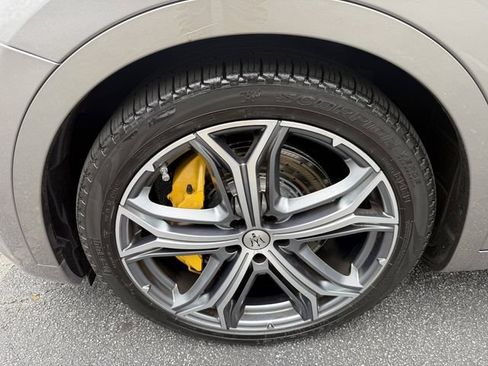 Used 2019 Maserati Levante GTS AWD/4WD image 52