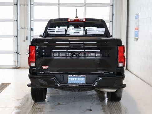 Certified 2025 Chevrolet Colorado W/T w/ WT Custom Package image 9