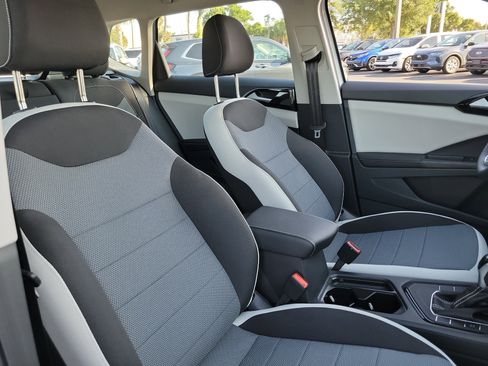 New 2026 Volkswagen Taos S FWD image 7