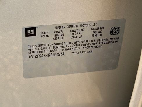 Used 2016 Chevrolet Malibu LT image 32