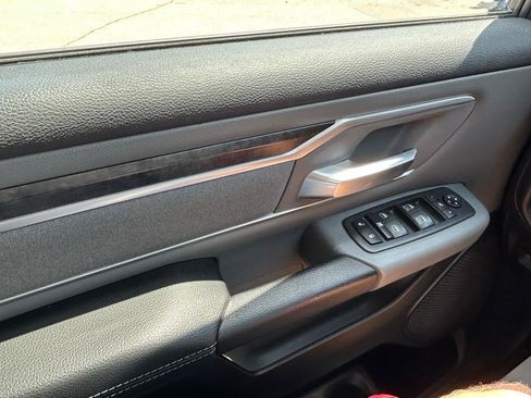 Used 2020 RAM 1500 Big Horn AWD/4WD image 31